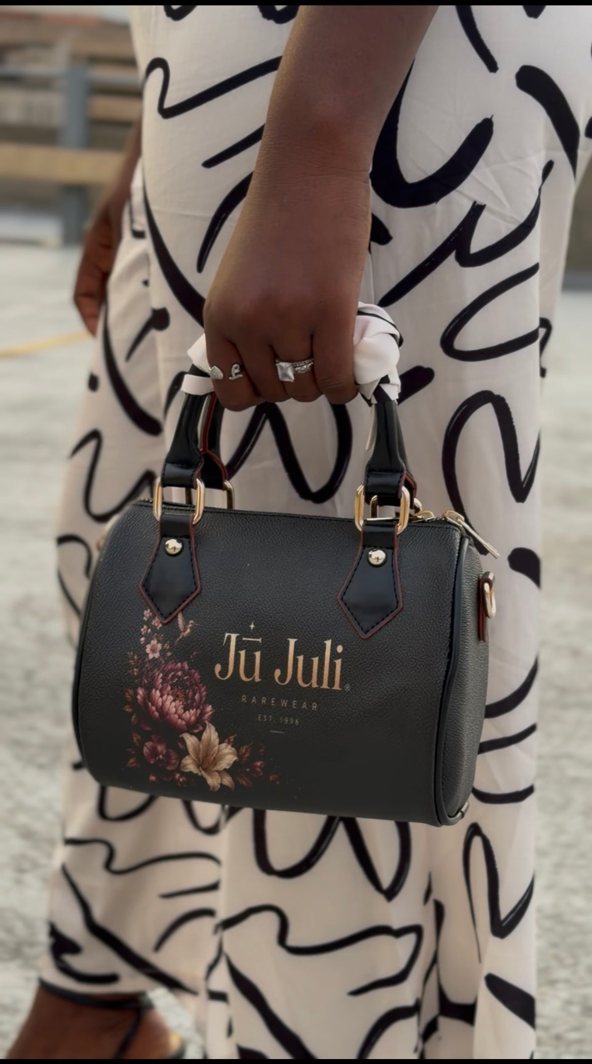The Juli mini handBag
