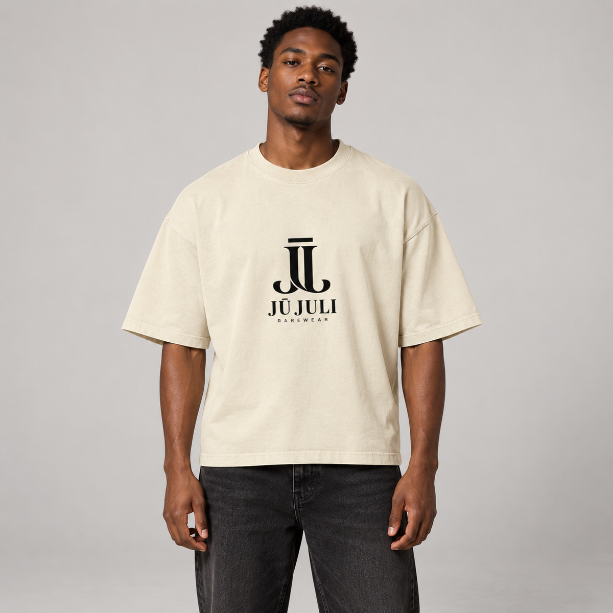 Jū Juli Essential RareWear Box Tee