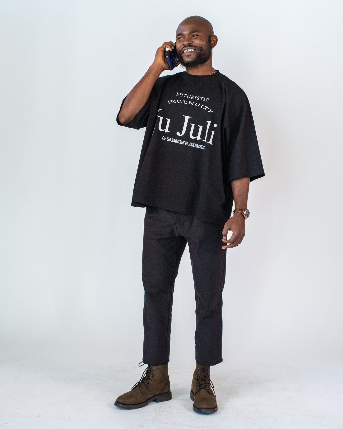 Jū Juli – Futuristisches Einfallsreichtum-Boxy-T-Shirt