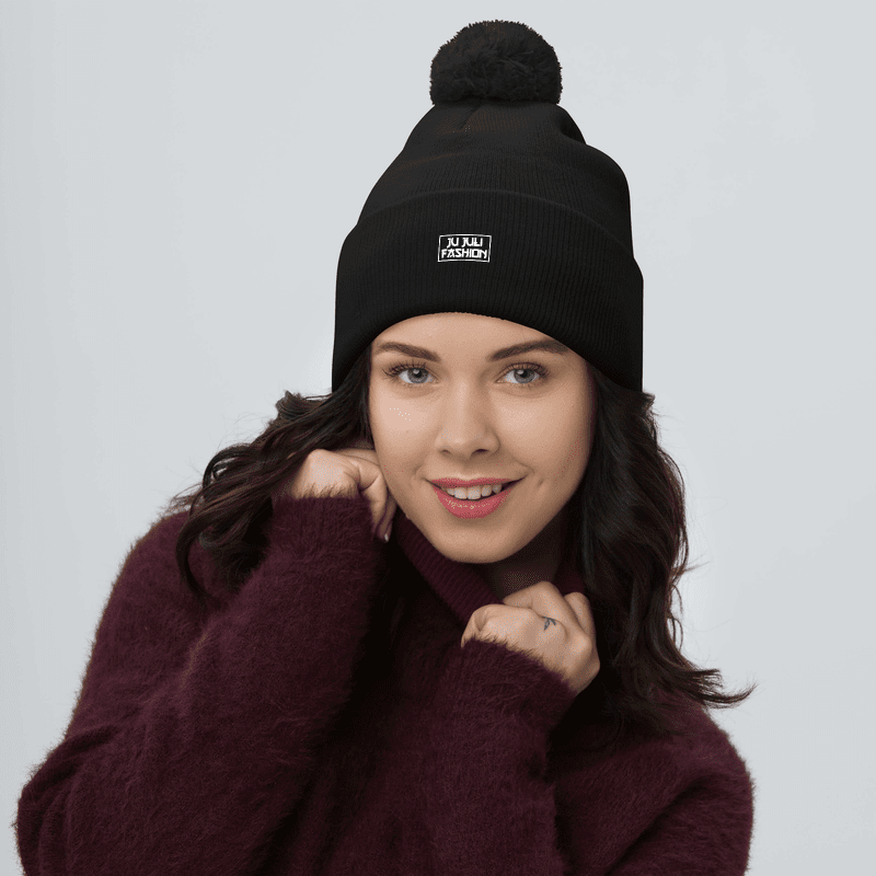Jū Juli- “Rare Warmth” Pom Beanie